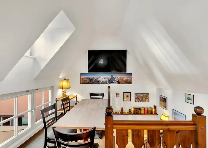 ホテル Artistique ディンケルスビュール