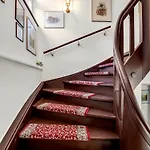 Artistique Hotel *